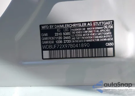 2007 Mercedes-Benz E 550 z USA, uszkodzony, nr VIN WDBUF72X97B041890